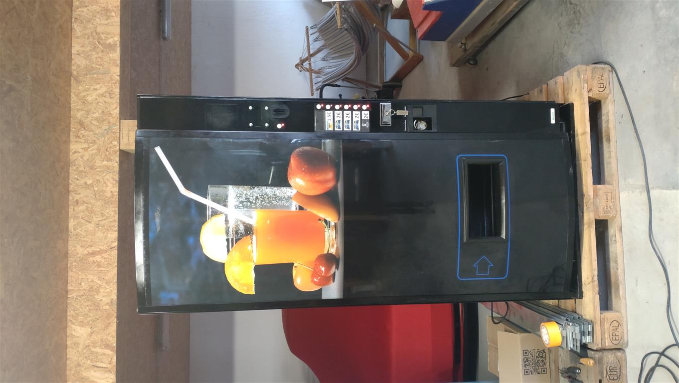 Getränkeautomat 2 Sanden Vendo 217